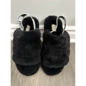 UGG Fluff Yeah Black Slide Sandals for Women, Size US 6 NEW